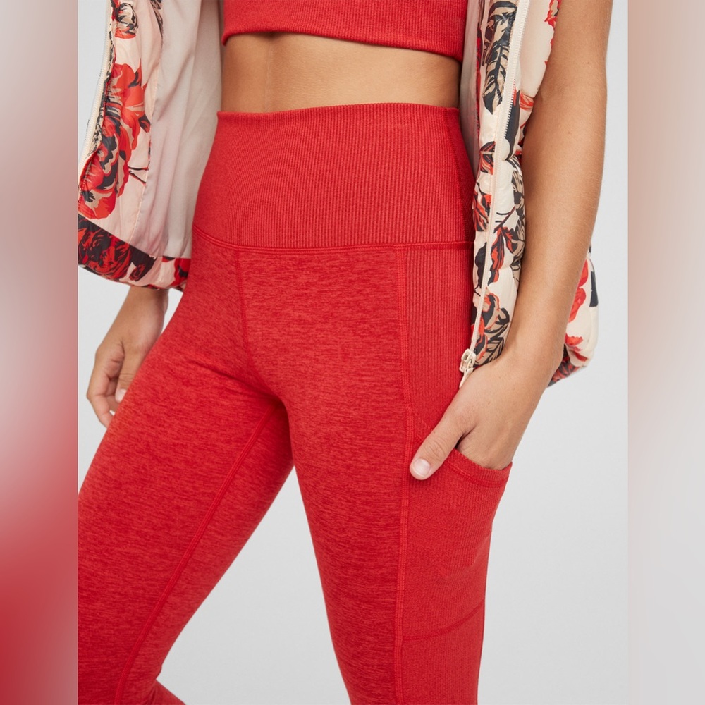 OFFLINE By Aerie | The Hugger Matching Ribbed Workout Set | L/XL - Red - Picture 3 of 12
